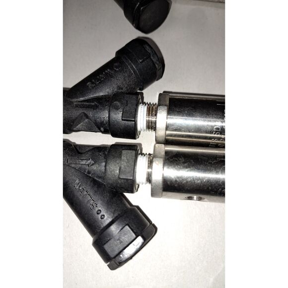 3/8 3/8 IN Dual Check Valve Backflow Atmospheric Vent f Flare x f NPT - Picture 5 of 5